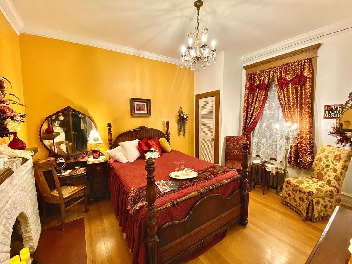 Two-Bedroom Suite,1326813484:JPEG